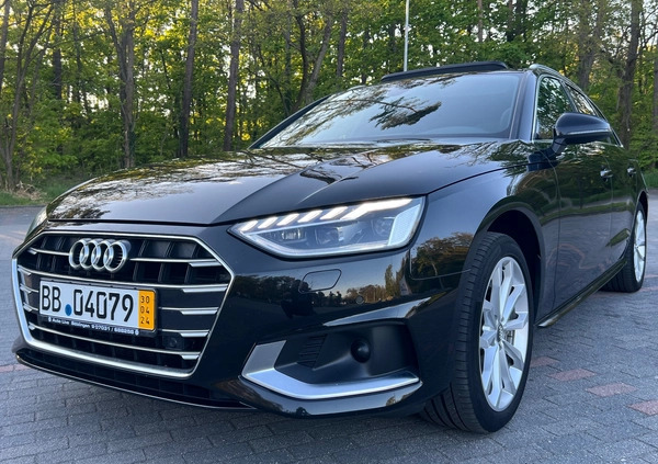 Audi A4 cena 139900 przebieg: 122900, rok produkcji 2020 z Góra małe 781